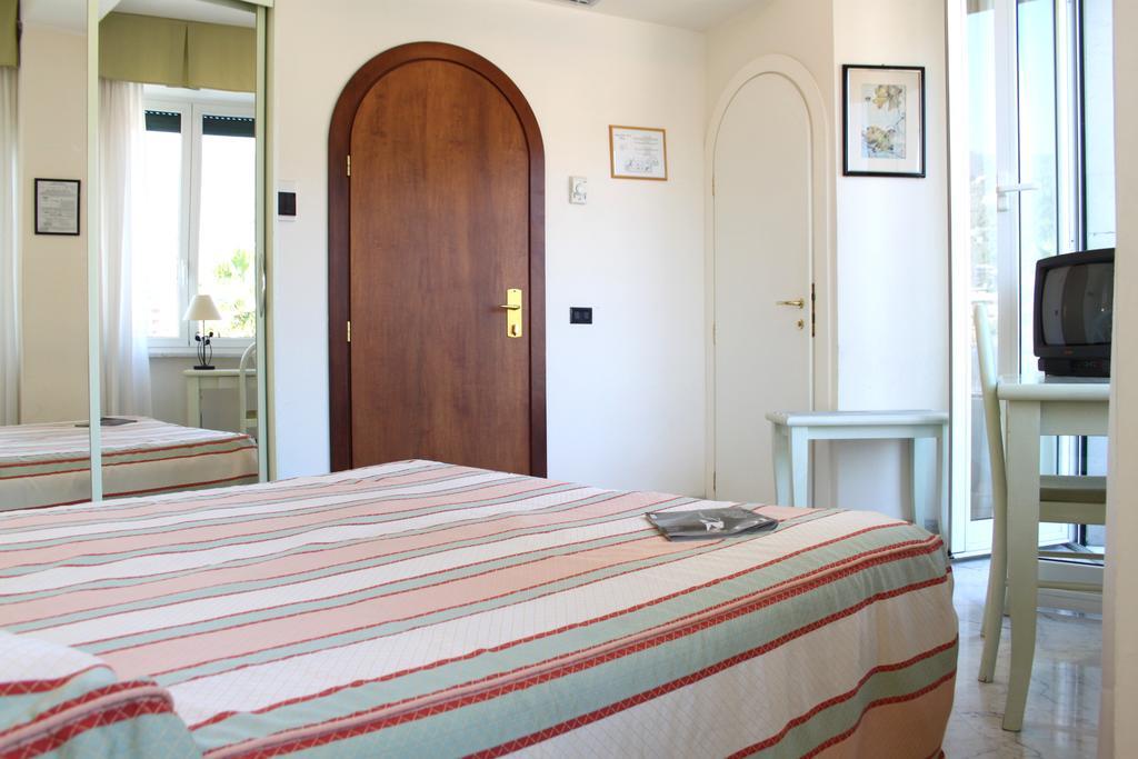 Hotel Elena Recco Exterior foto